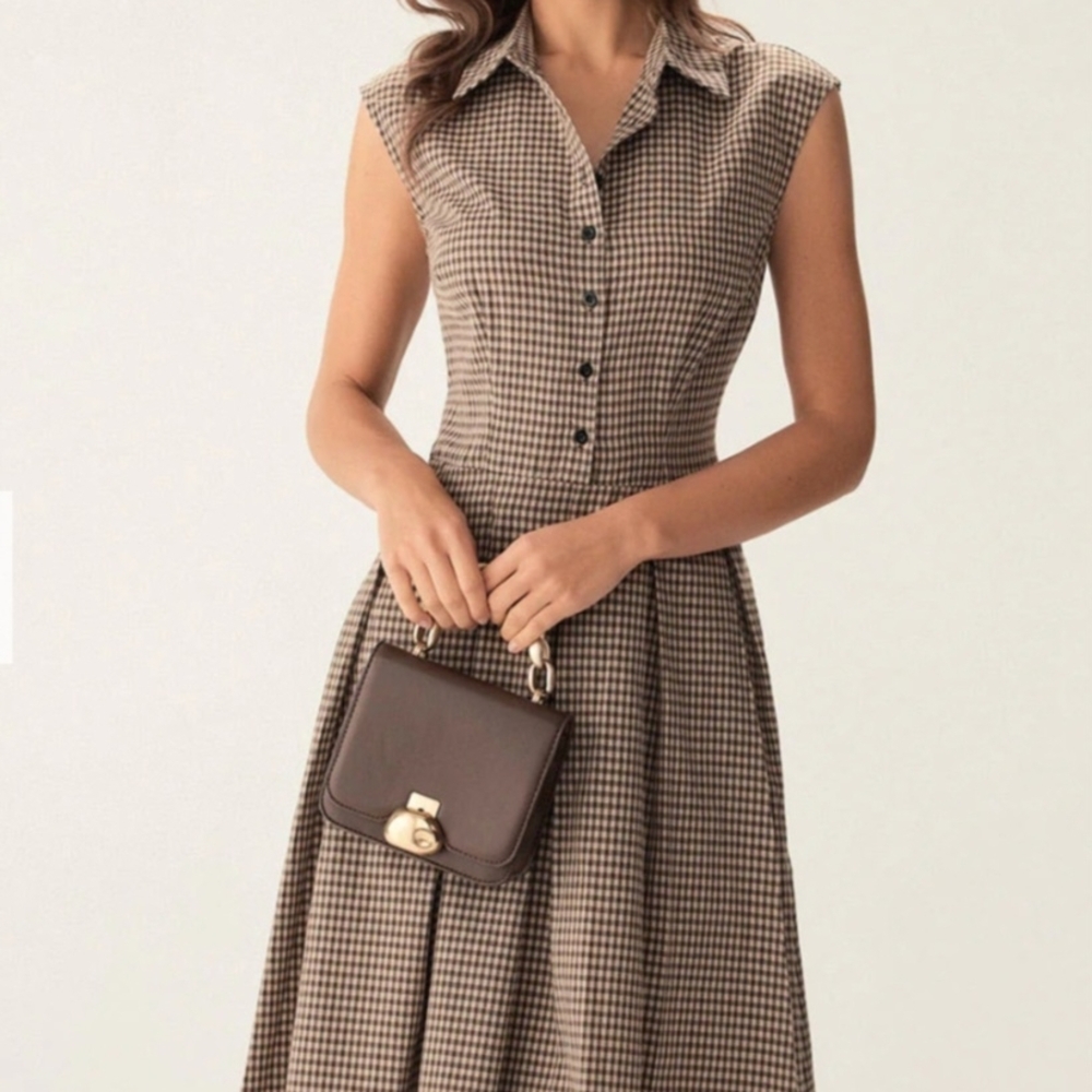 Sleeveless Collared Gingham Midi Dress in Brown and Cream Size Medium